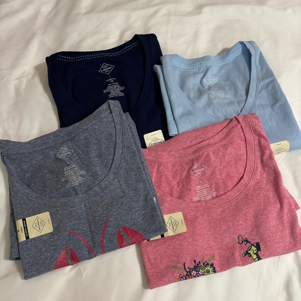 NWT St. John's Bay Short Sleeve Tees Bundle Navy Light Blue Gray and Pink size S